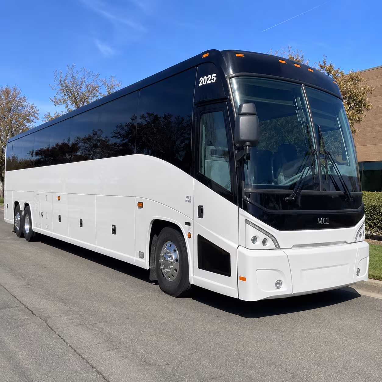 carlsbad charter bus transportation to carlsbad concerts and festivals