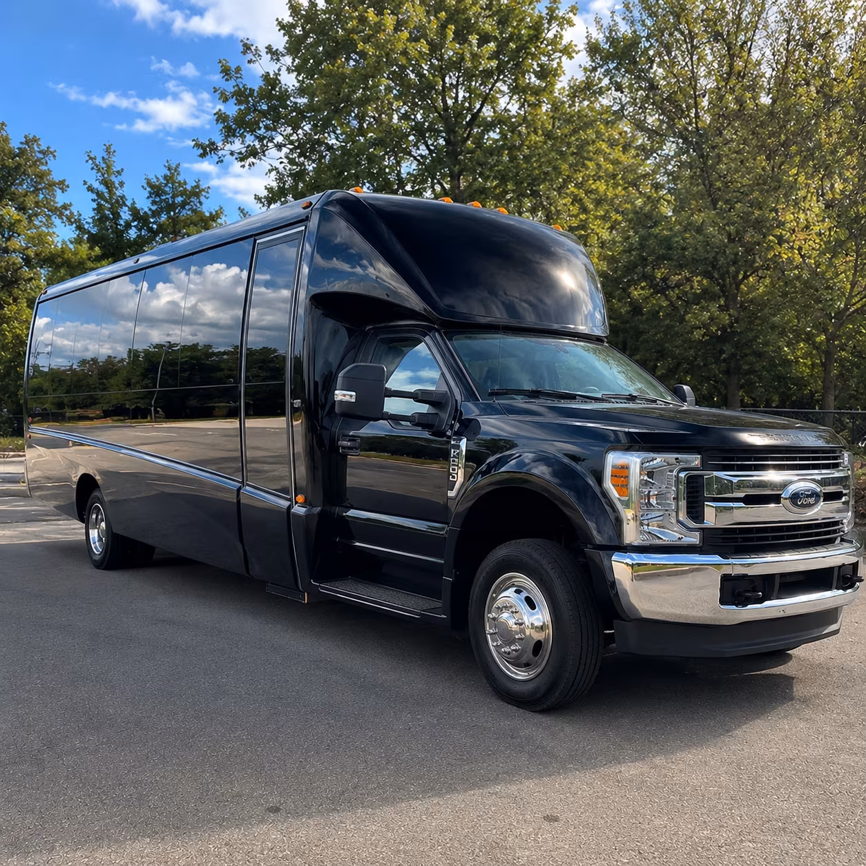 lake forest plan employee commutes with efficient shuttle services