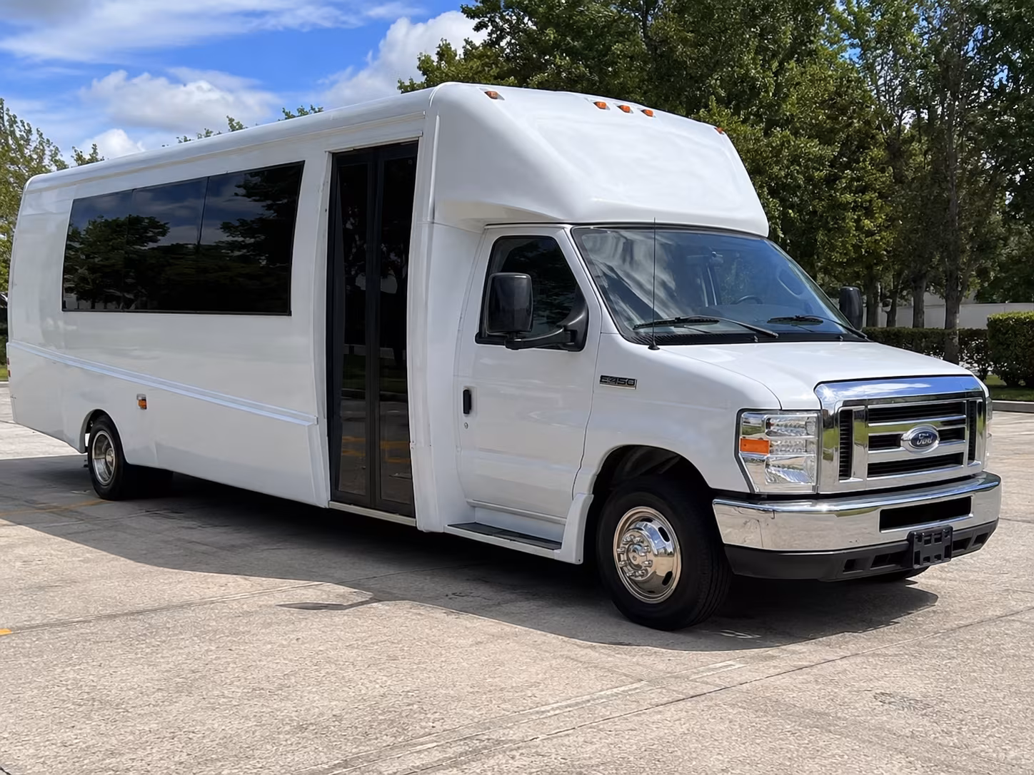oceanside concert party bus rental