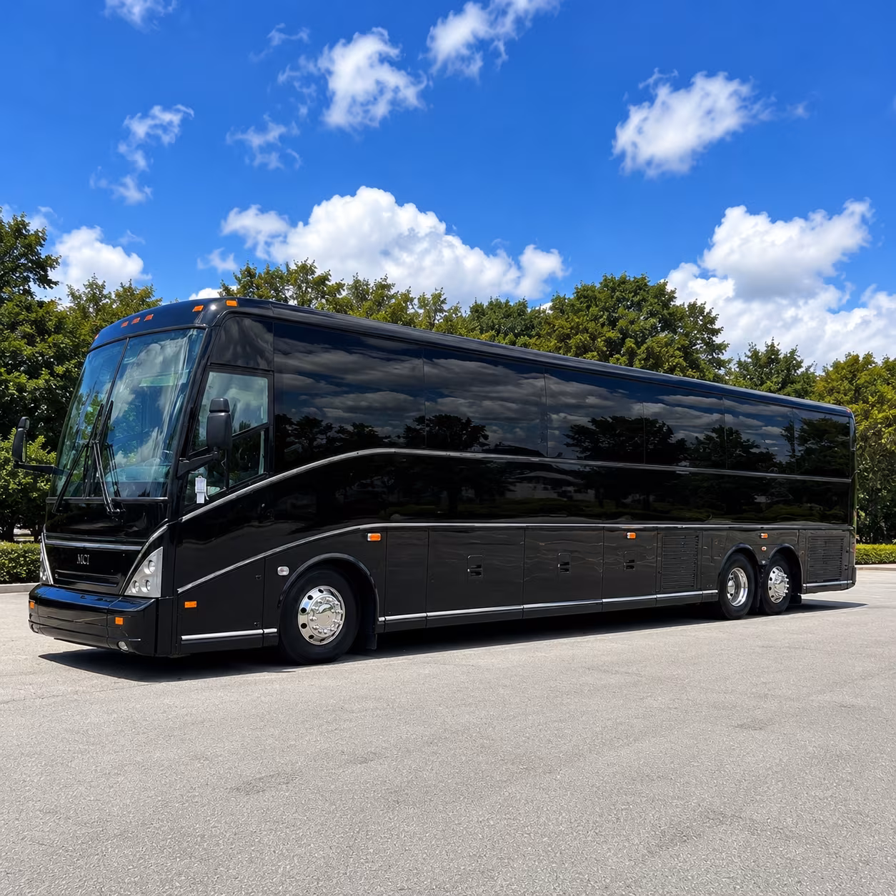 oceansidecharterbuscompany com is how oceanside healthcare teams get to work on time