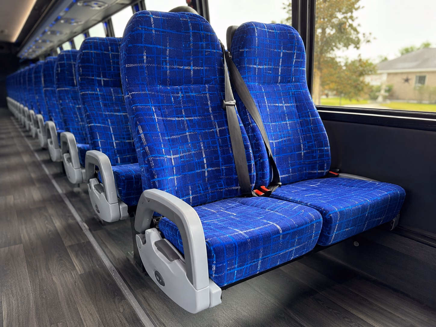 shuttle your team between oceanside and the carlsbad research corridor