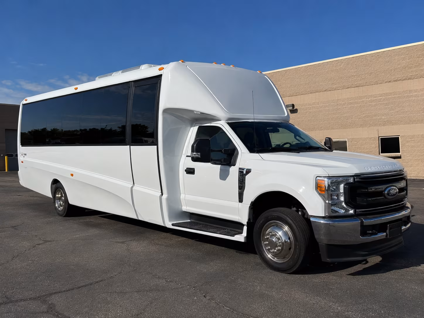 vista travel to away games with your team and fans in a vista charter bus